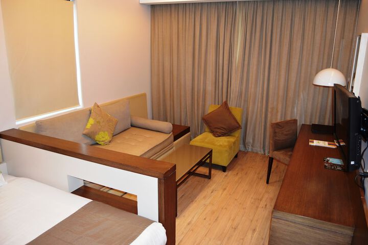Room 55 of 128