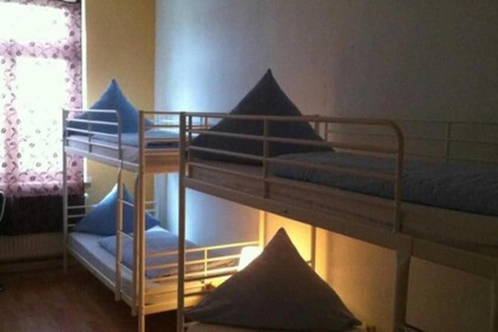 Photo 12