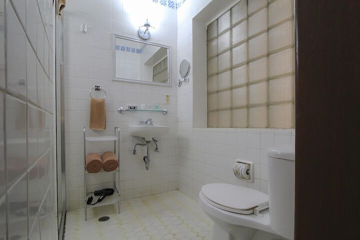 Room 20 of 50