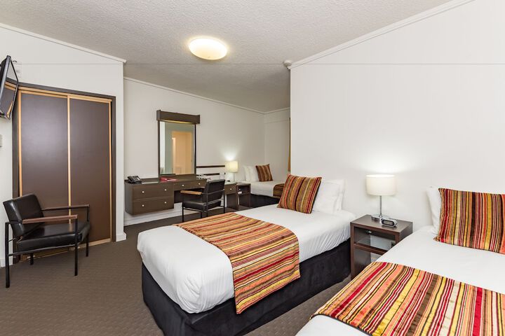 Room 16 of 47