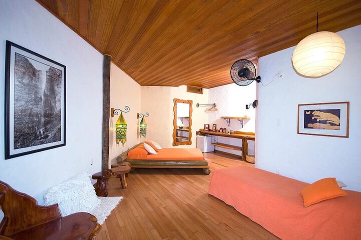 Room 2 of 57
