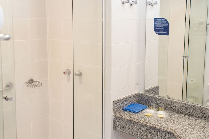 Clean Restrooms
