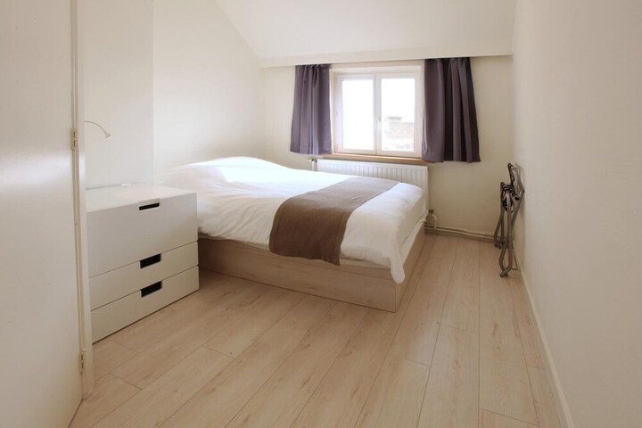 Room 21 of 52
