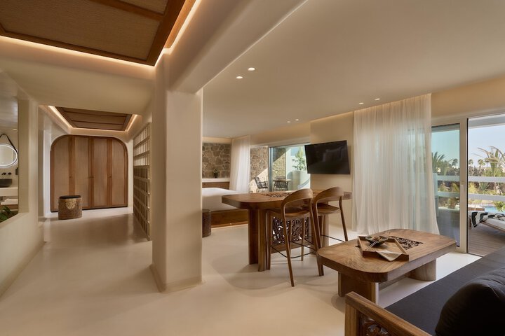Room 25 of 110