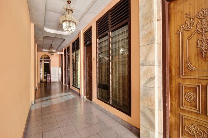 Hotel Interior 3 of 41
