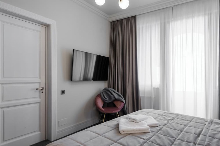 Room 75 of 208