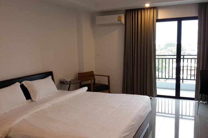 Room 21 of 65