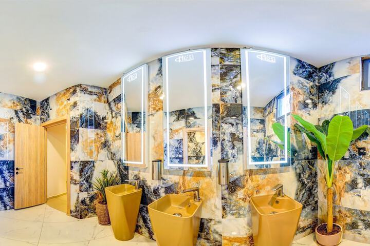 Lobby Photos