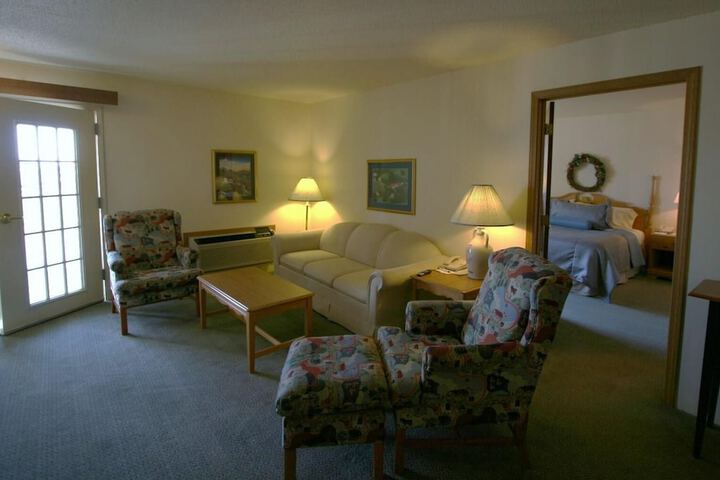 1 King Bed Larger Room Sofa Bed Microwave and Refrigerator WiFi Continental Breakfast (12 of 12)