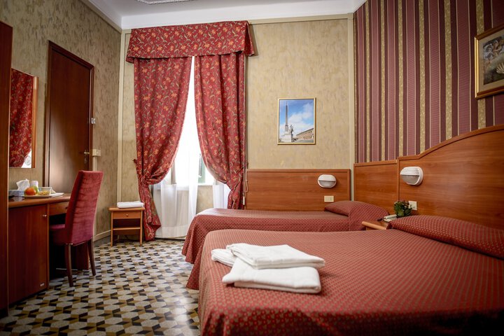 Room 8 of 54