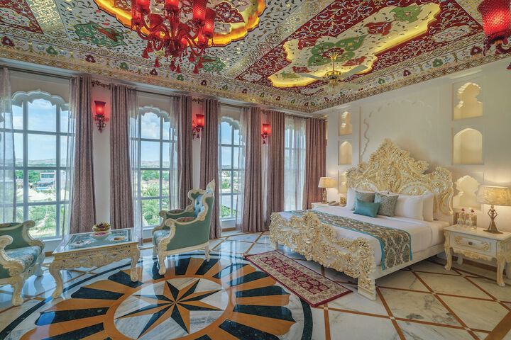 Room 45 of 110