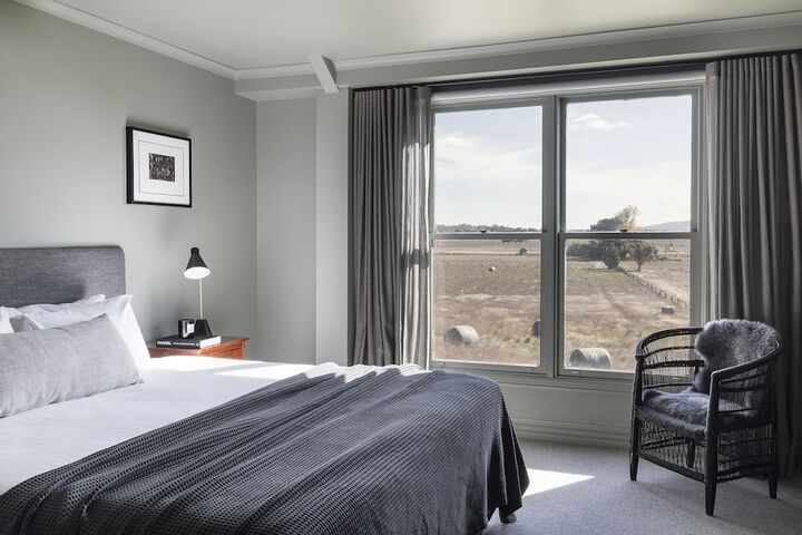 Room 12 of 62