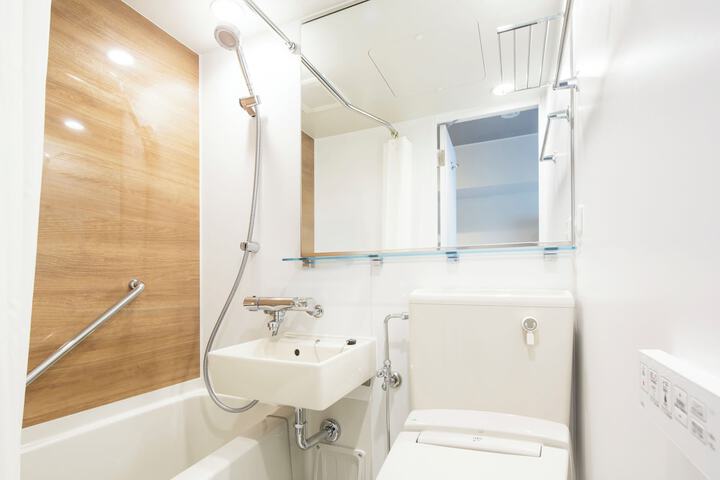 Bath Interior