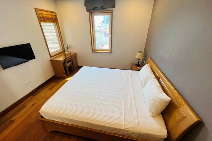 Room 7 of 47