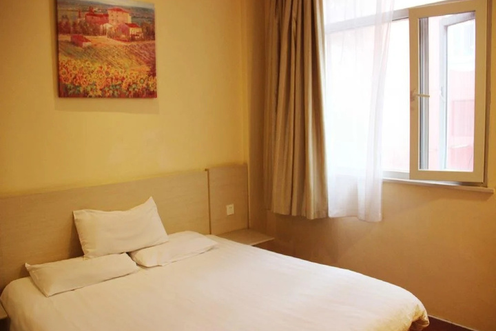 Hanting Hotel Dalian Zhongshan Square Metro Statio