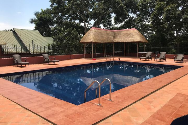Pool 7 of 24