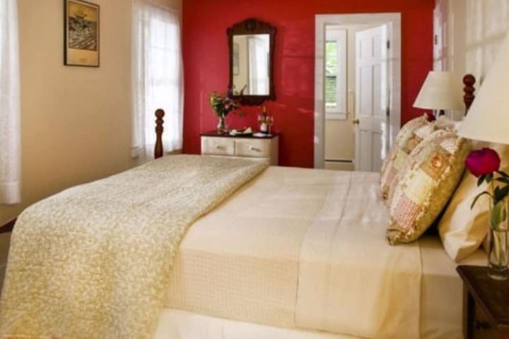 Room 6 of 39