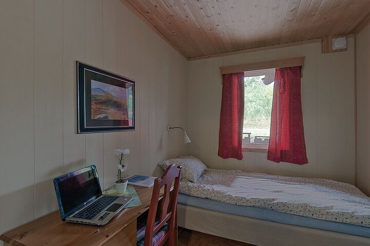 Room 2 of 41