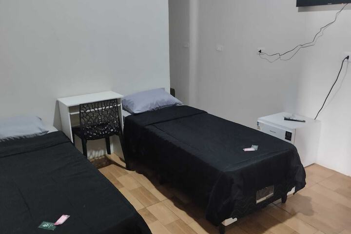 Room 9 of 34