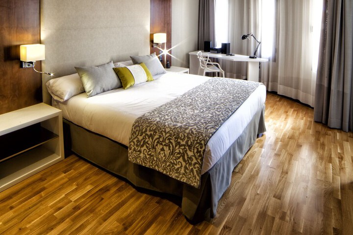 Room 21 of 61