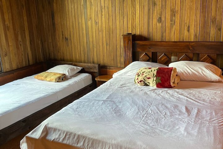 Room 8 of 25