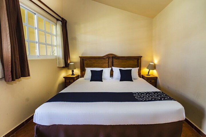 Room 14 of 36