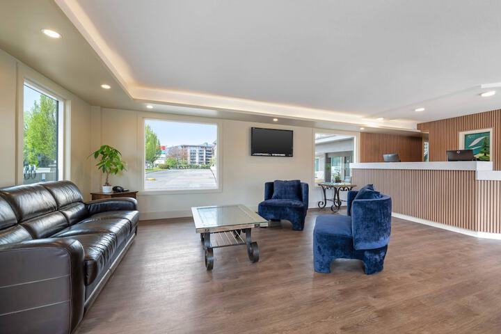 Lobby Photos