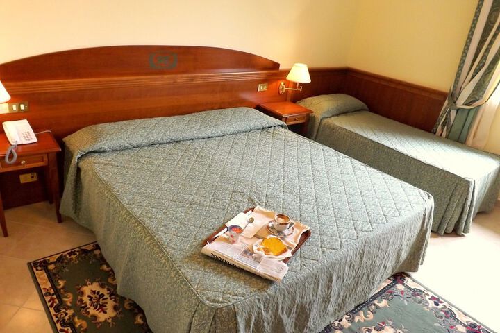 Room 9 of 54