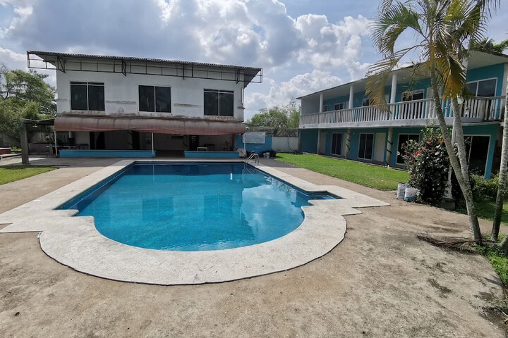 OYO Hotel Cedros &  Spa in Villahermosa