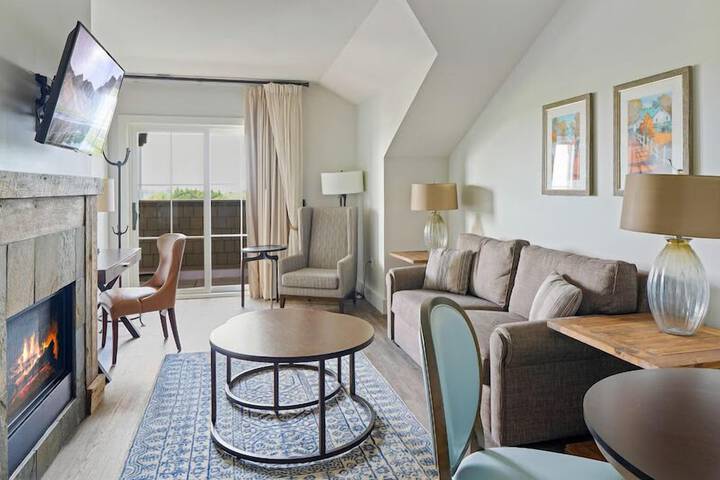 Standard | King Bed (15 of 40)
