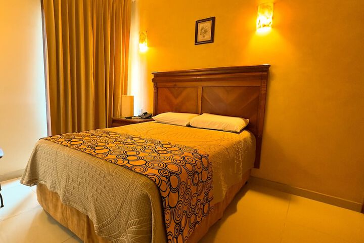 Room 7 of 23