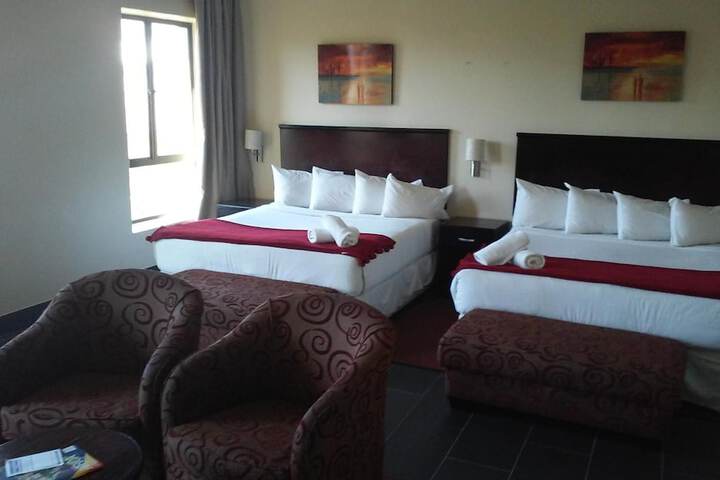 Room 13 of 48