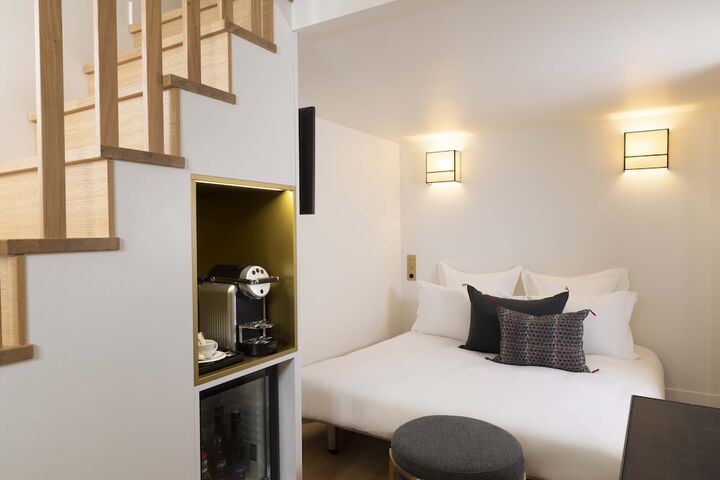 Room 10 of 58