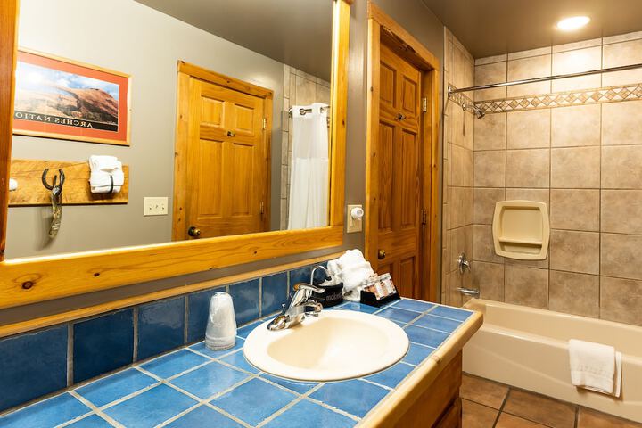 Bathroom amenities