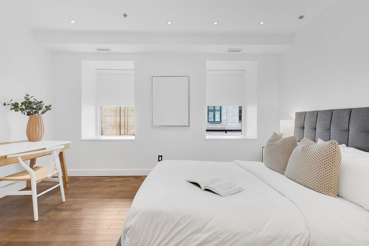 Room 26 of 104