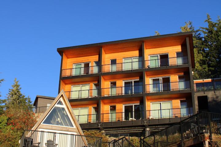 Hotel 75 of 88