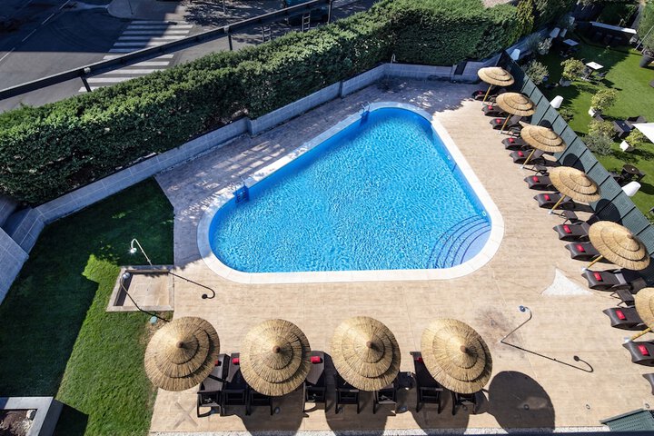 Pool Hotel