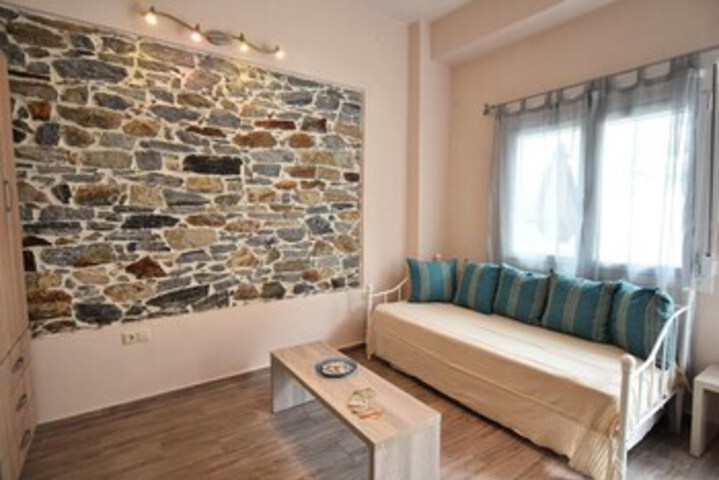 Room 9 of 22