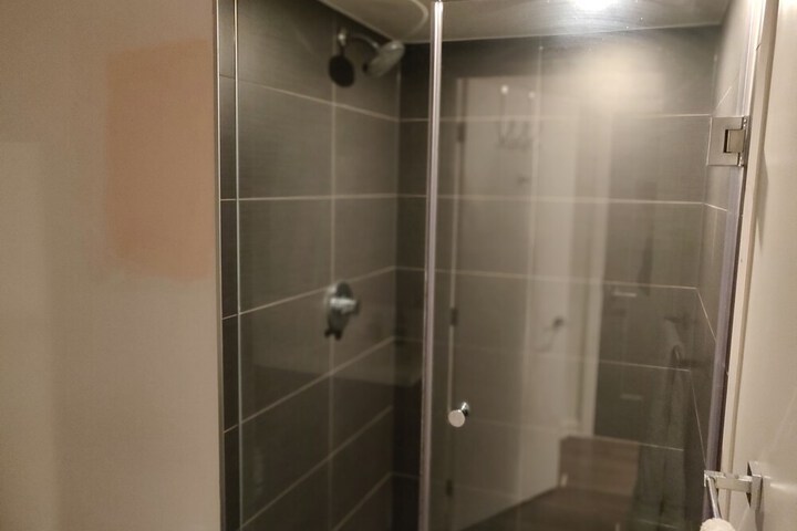 Room 28 of 29