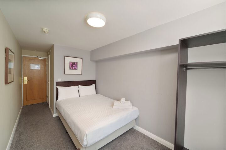 Room 21 of 112