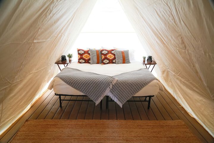 Room 7 of 15