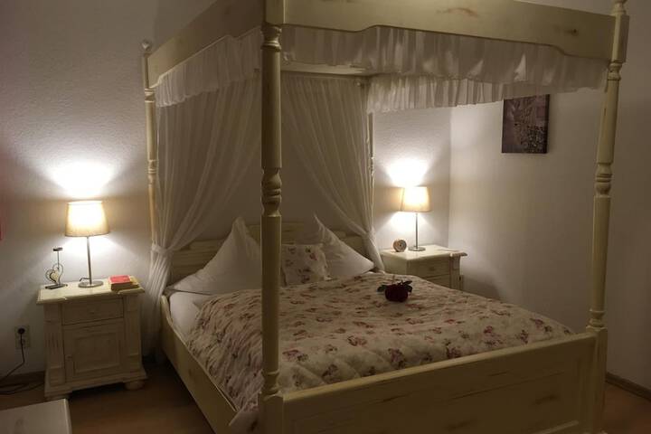 Room 13 of 41