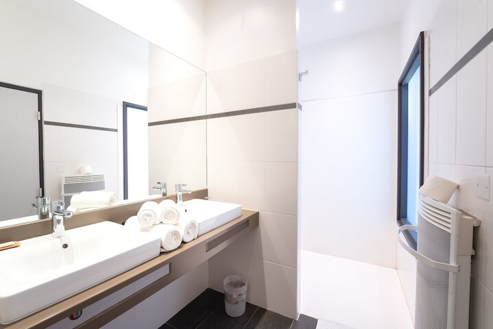 Bathroom Interior Photo