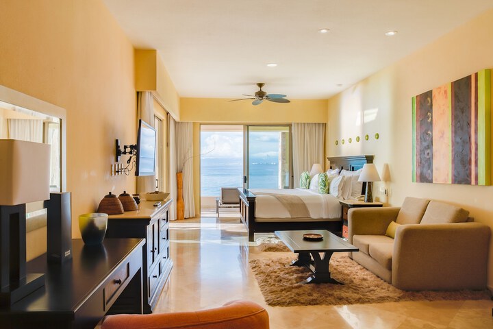 Room 16 of 207