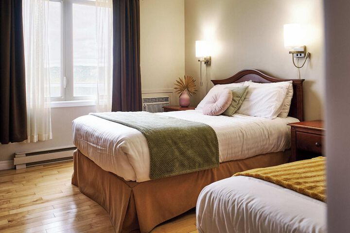 Room 20 of 54