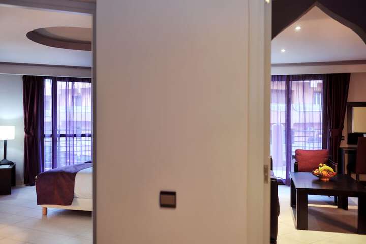 Room 7 of 37