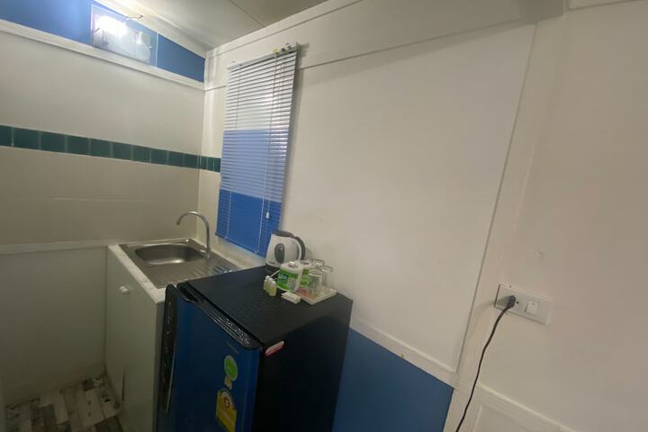 Room 104 of 195