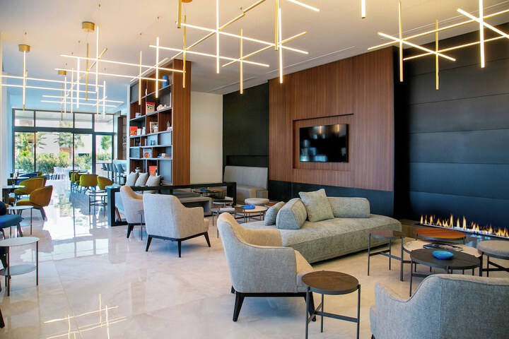 Hotel Interior 2 of 33