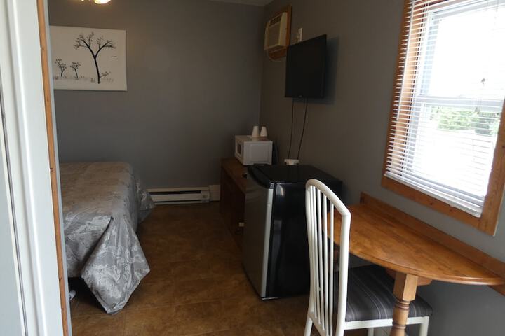 Room 10 of 41