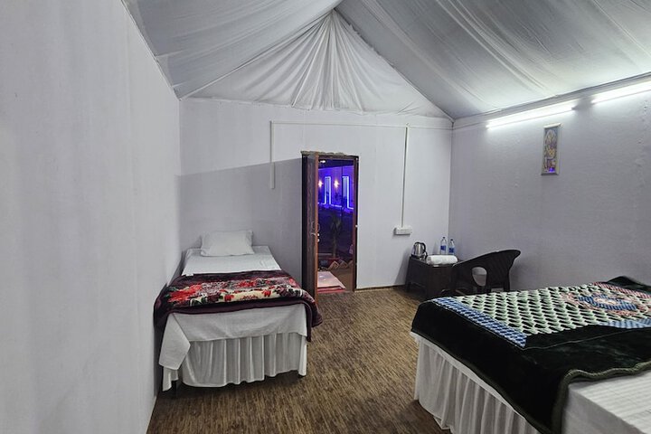 Room 7 of 17